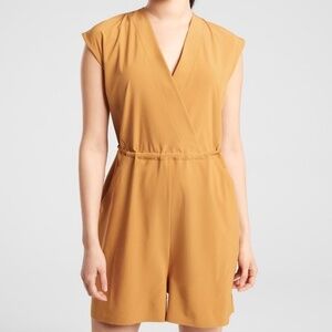 Athleta Women's Tuscan Gold Marlow Short Sleeve Romper Size XS
